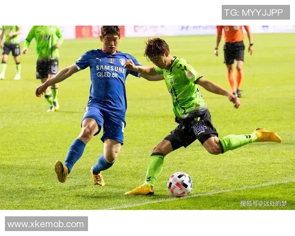 全北现代迎战多特蒙德强强对决引发球迷热议与期待